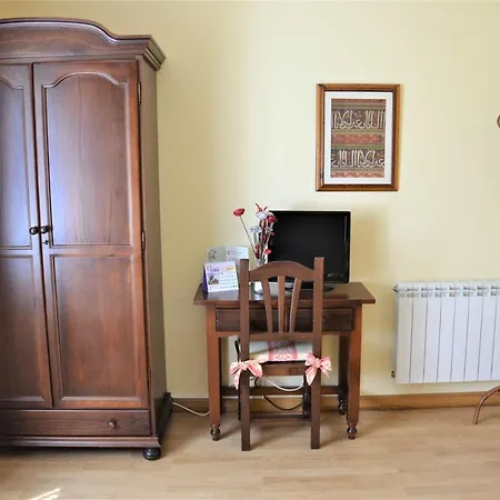 Infanta Dona Leonor 4*