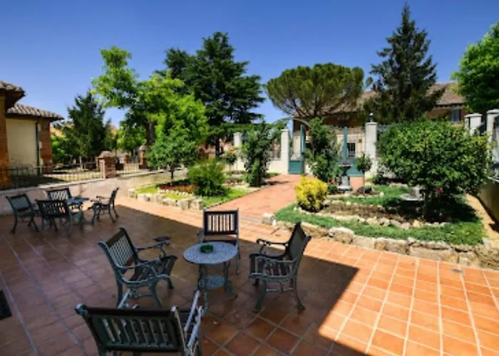 Infanta Dona Leonor 4*